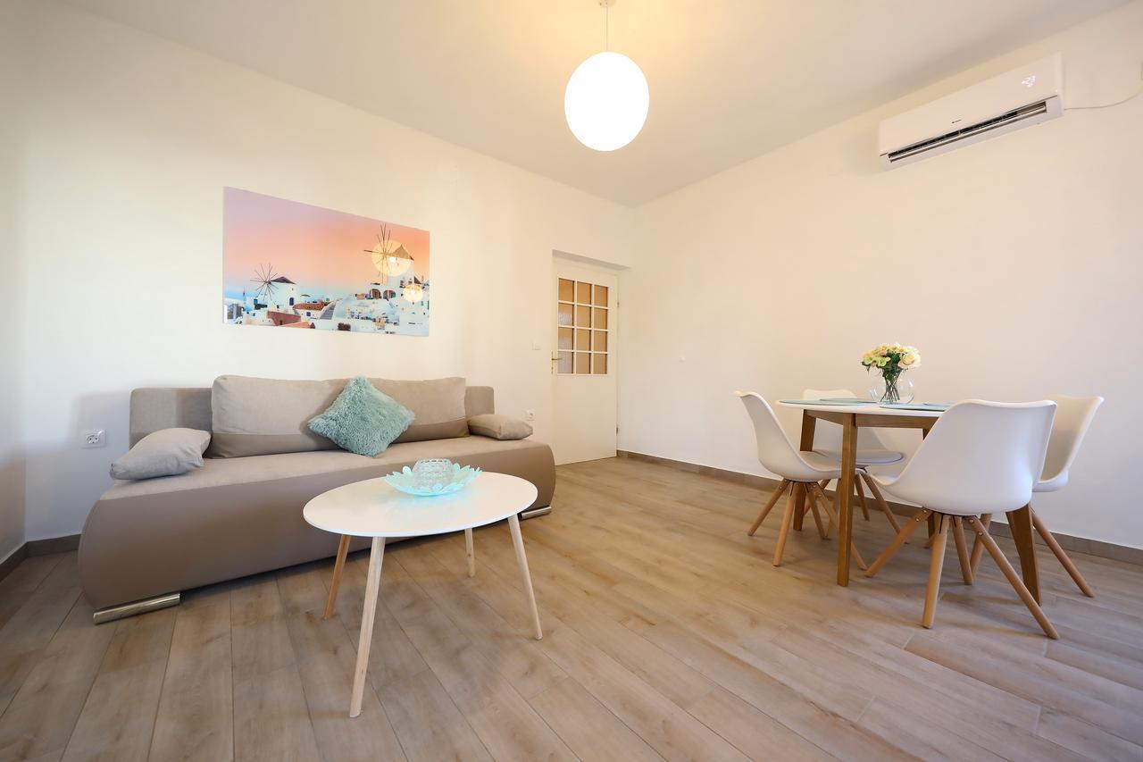 Apartments Kiara Bibinje Bagian luar foto